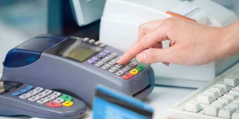 Aturan BI Tentang Larangan Gesek Ganda Kartu Kredit dan Debit