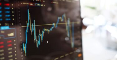 Dampak Kenaikan BI Rate 5,25% Terhadap Bisnis Multifinance